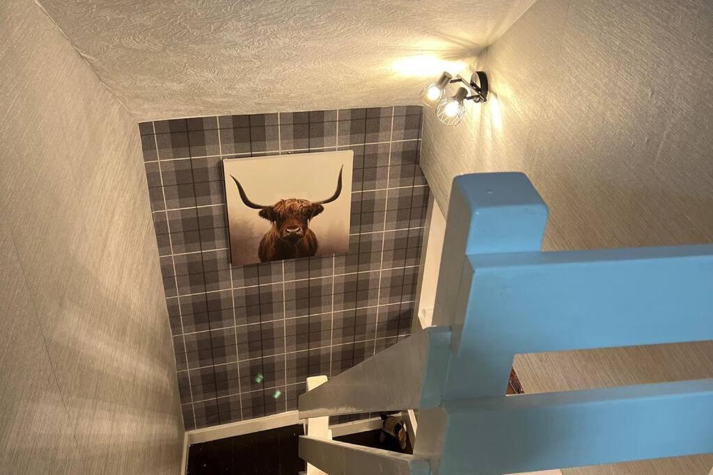 Harris Apartment Montrose Buitenkant foto