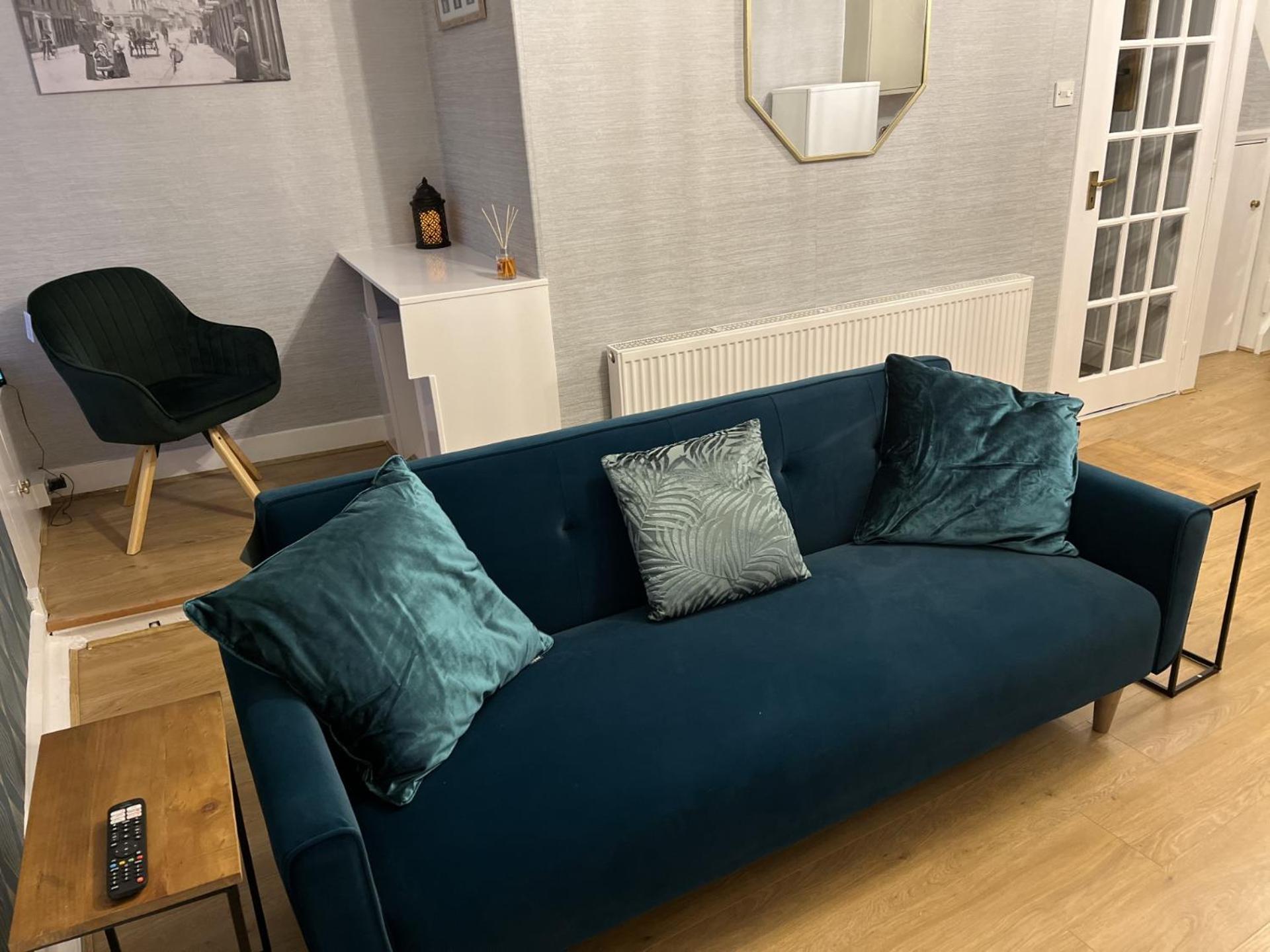 Harris Apartment Montrose Buitenkant foto